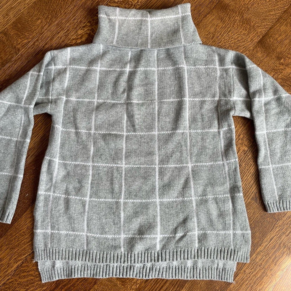 Super Soft Women’s Turtleneck Sweater